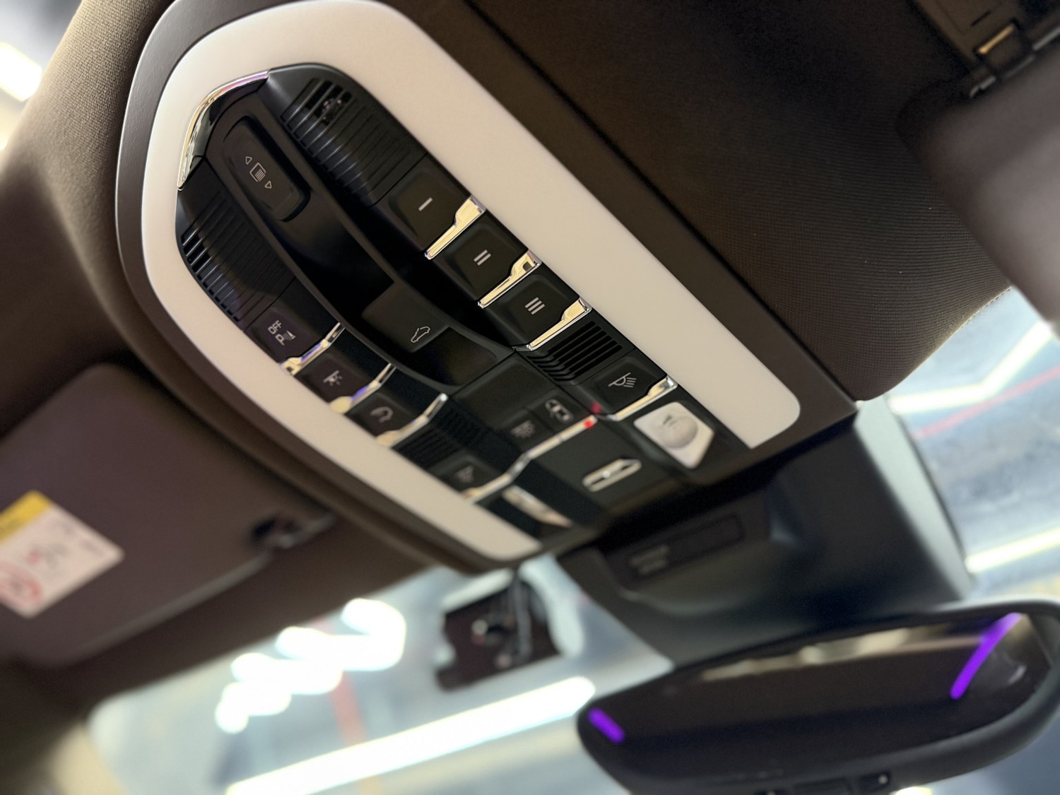 Used Porsche Macan 2018 for sale - 76848734: Photo 56