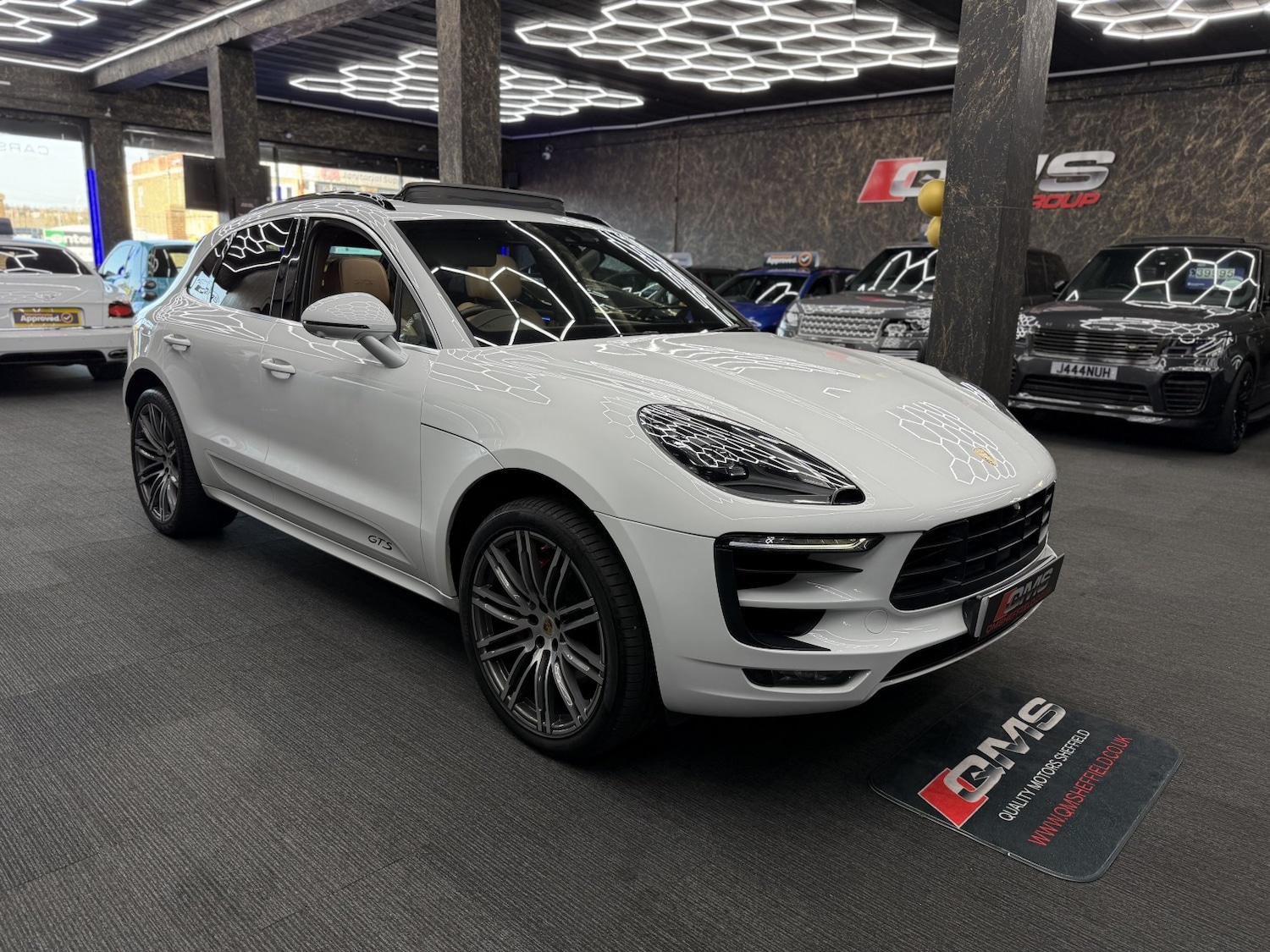 Used Porsche Macan 2018 for sale - 76848734: Photo 57
