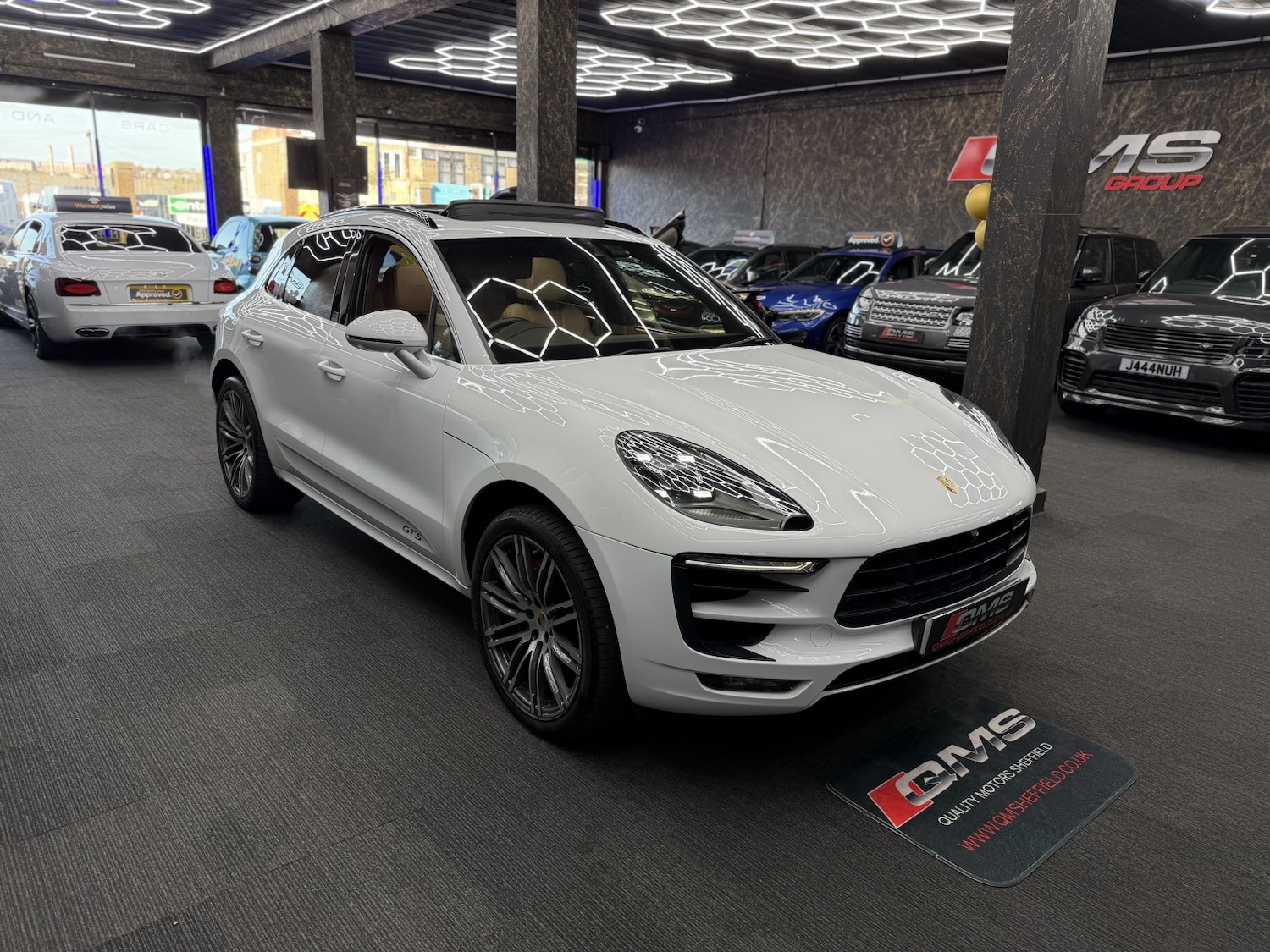 Used Porsche Macan 2018 for sale - 76848734: Photo 6