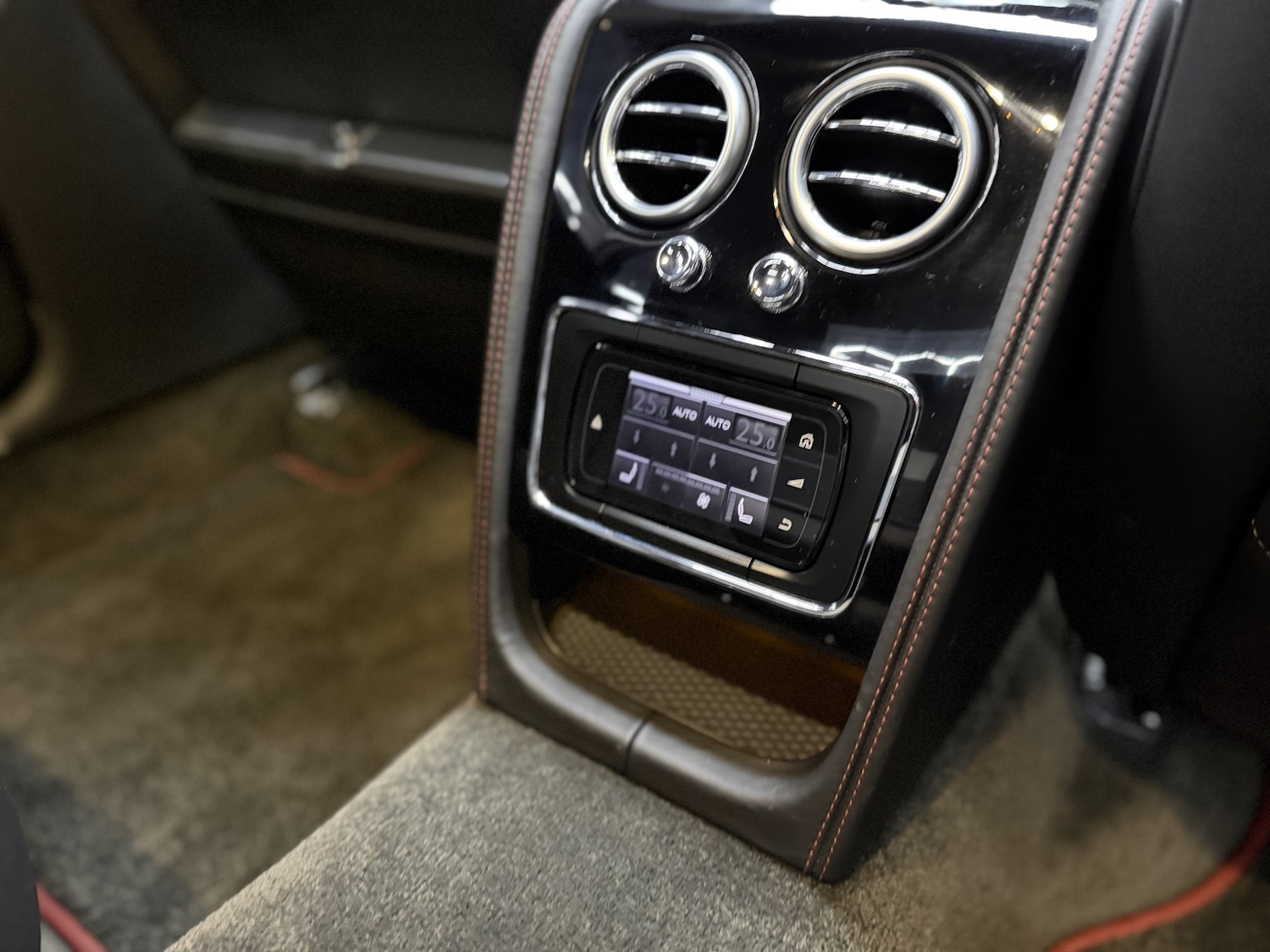 Used Bentley Flying Spur 2016 for sale - 77881059: Photo 31