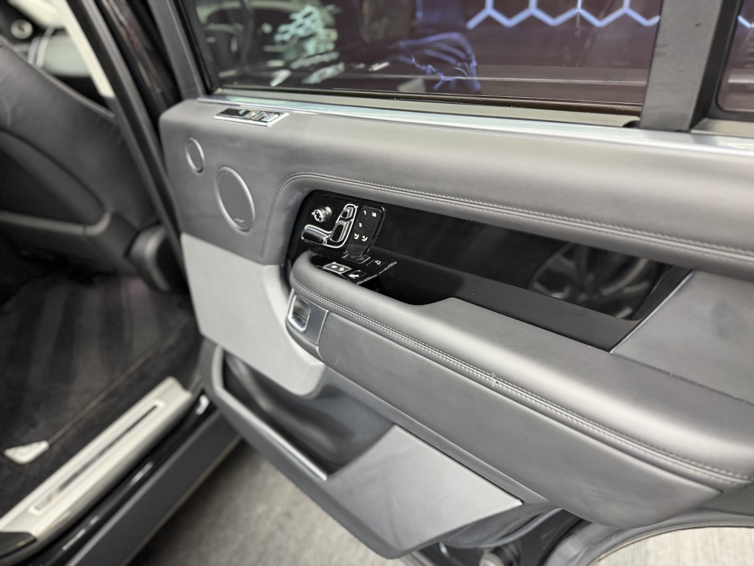 Used Land Rover Range Rover 2019 for sale - 77264537: Photo 27