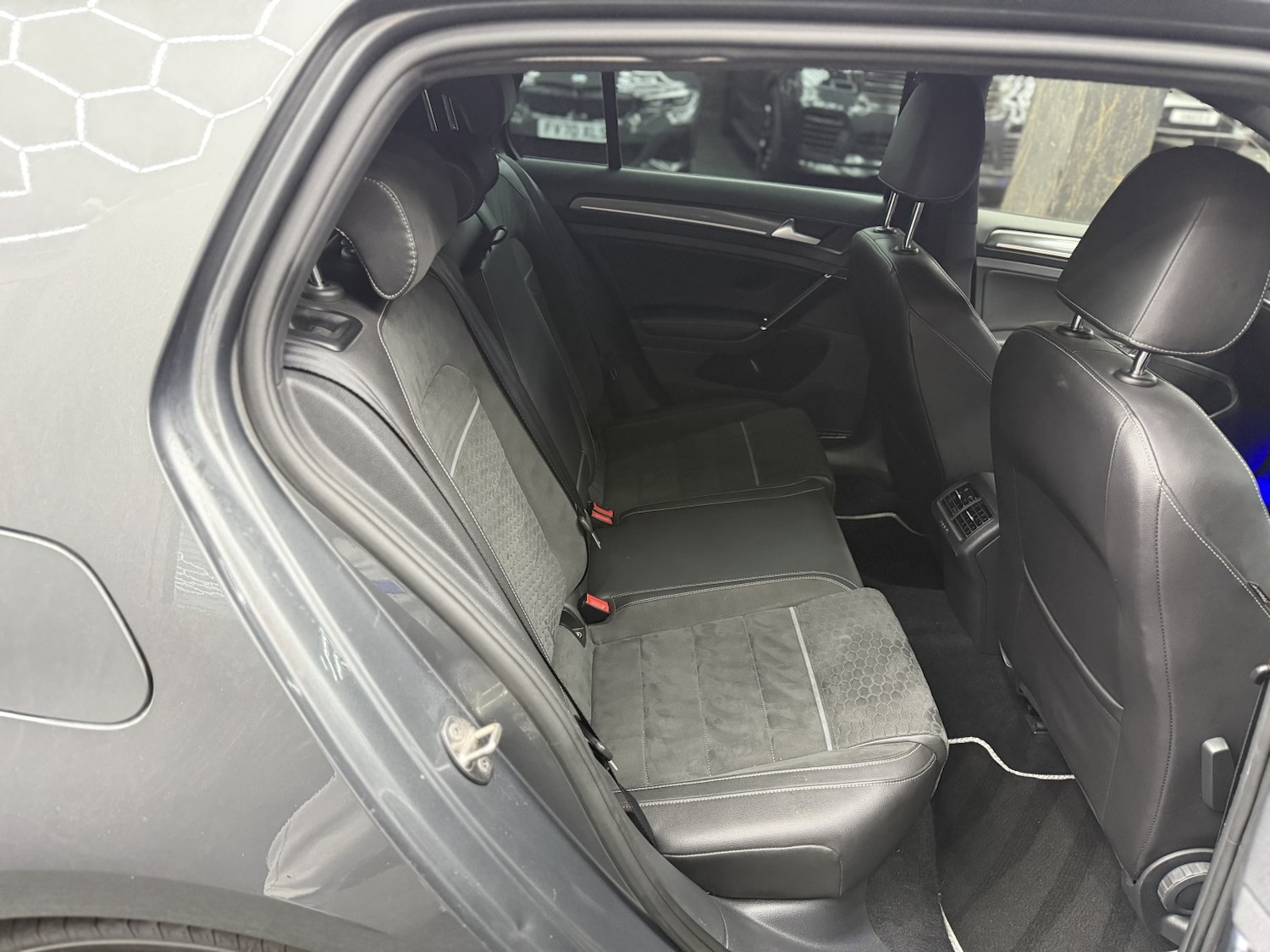 Used Volkswagen Golf 2017 for sale - 77398351: Photo 23