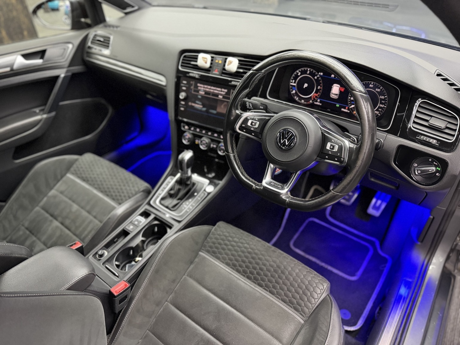 Used Volkswagen Golf 2017 for sale - 77398351: Photo 27