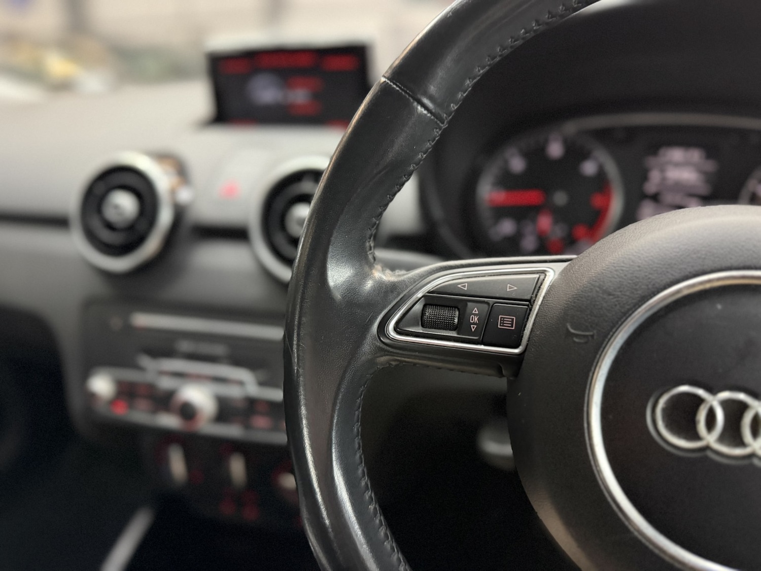 Used Audi A1 2015 for sale - 78139383: Photo 38