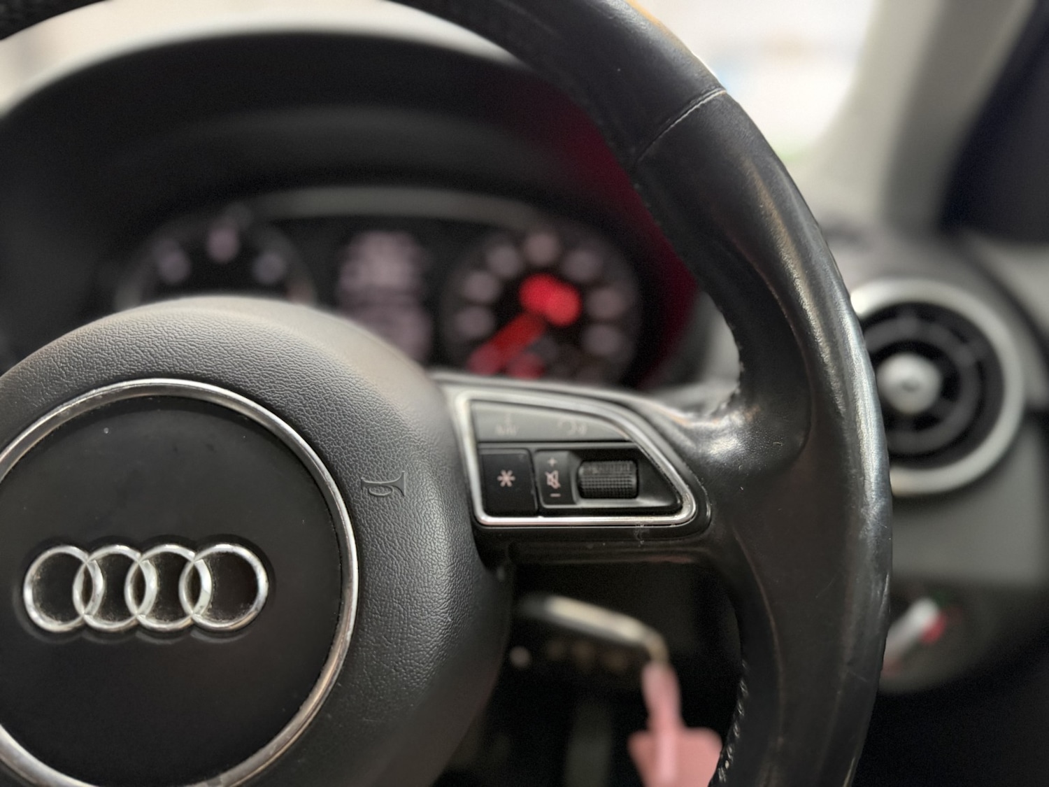 Used Audi A1 2015 for sale - 78139383: Photo 39