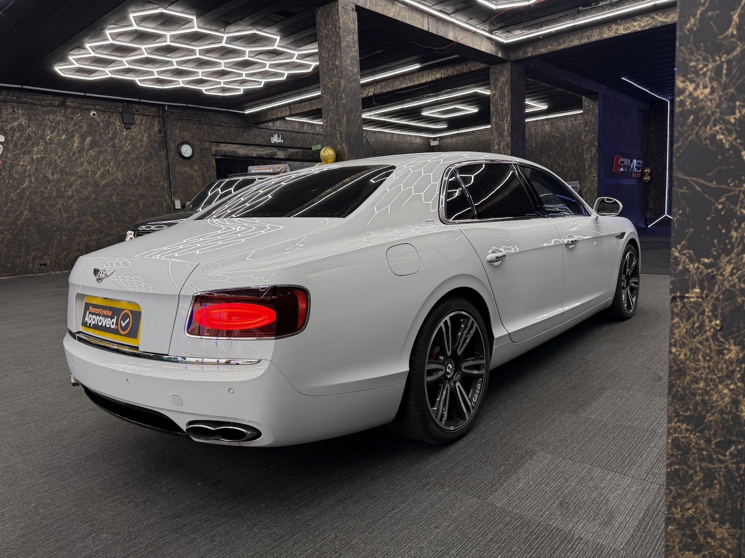 Used Bentley Flying Spur 2016 for sale - 77891650: Photo 22