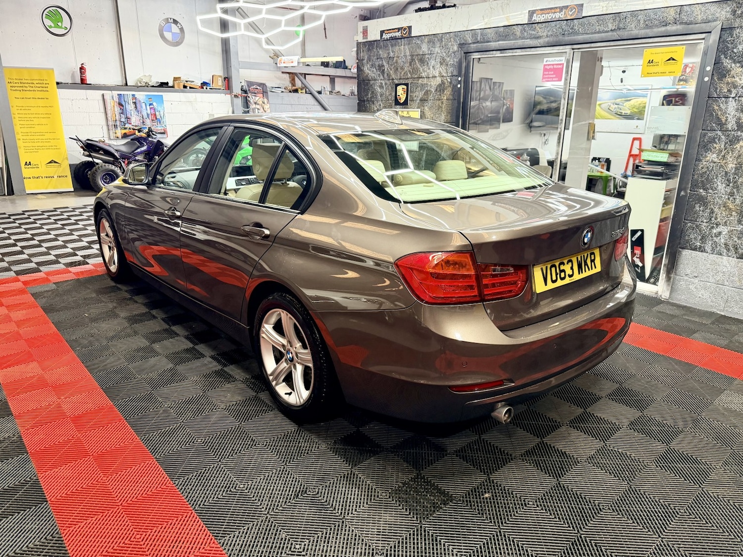 Used BMW 3 Series 2013 for sale - 77729604: Photo 19