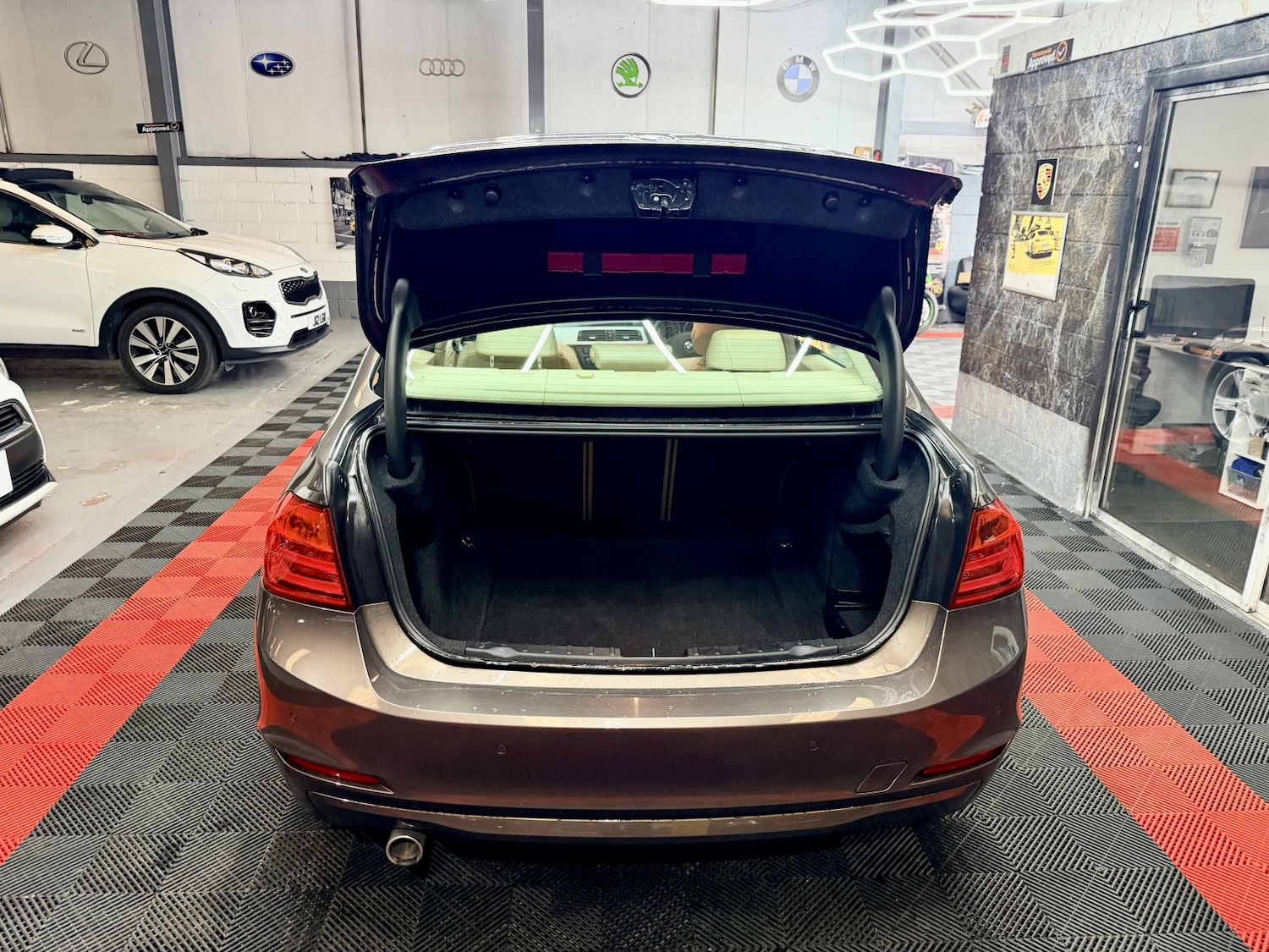 Used BMW 3 Series 2013 for sale - 77729604: Photo 21