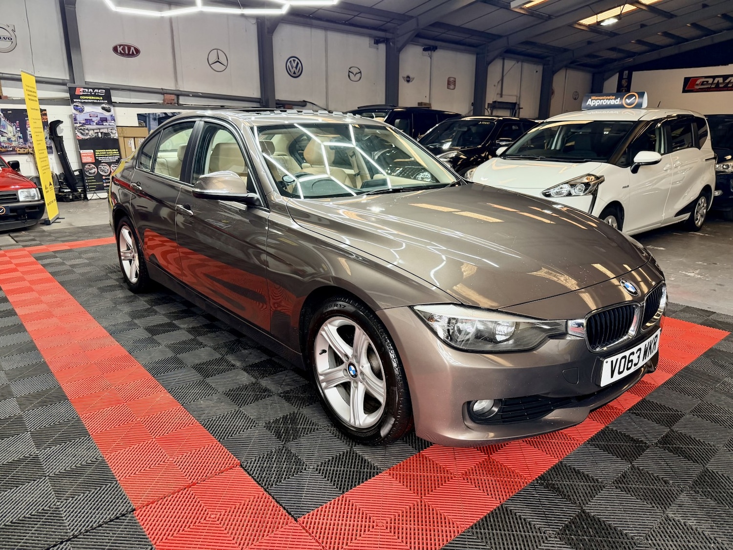 Used BMW 3 Series 2013 for sale - 77729604: Photo 5