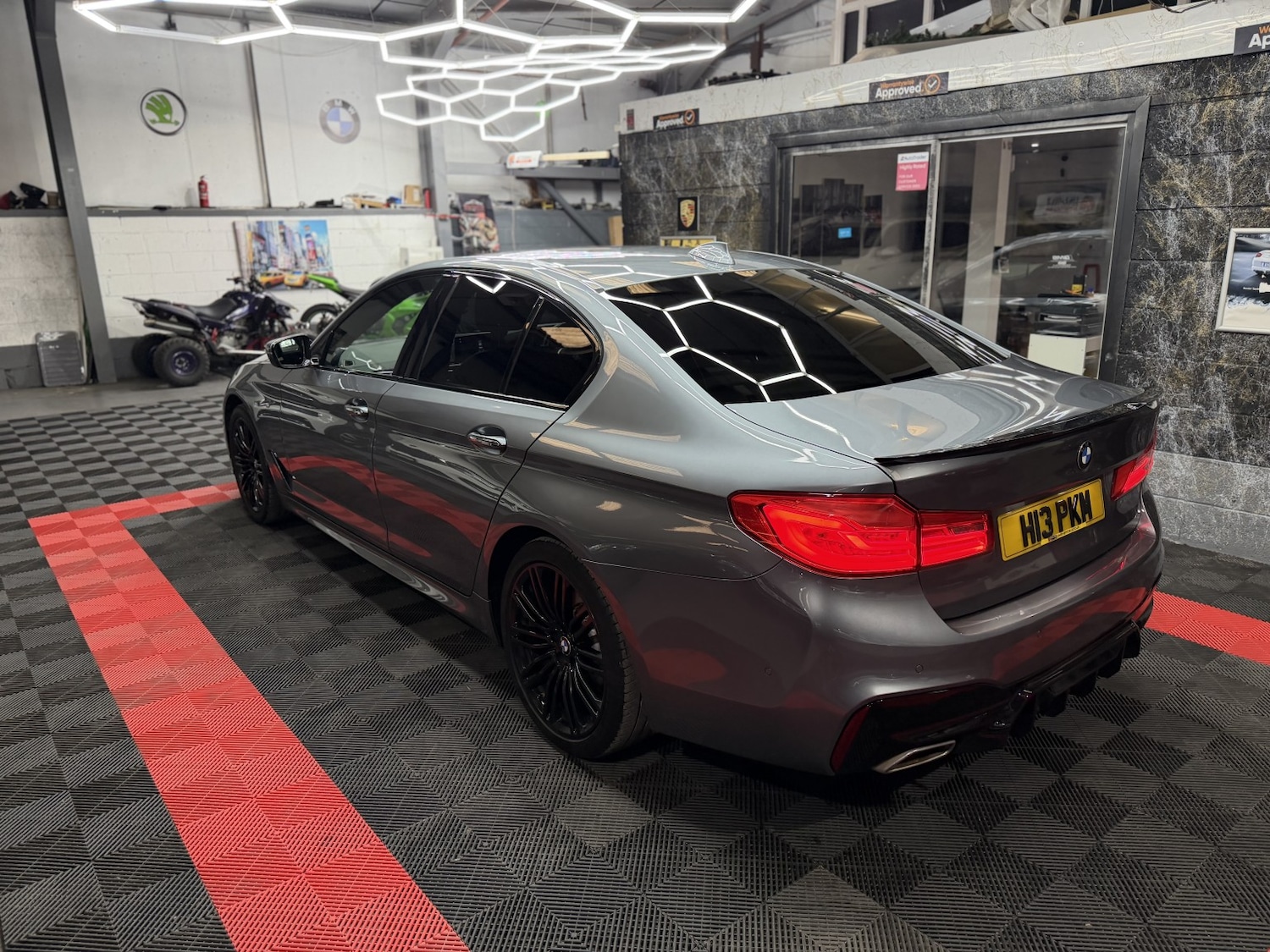 Used BMW 5 Series 2017 for sale - 77189405: Photo 19