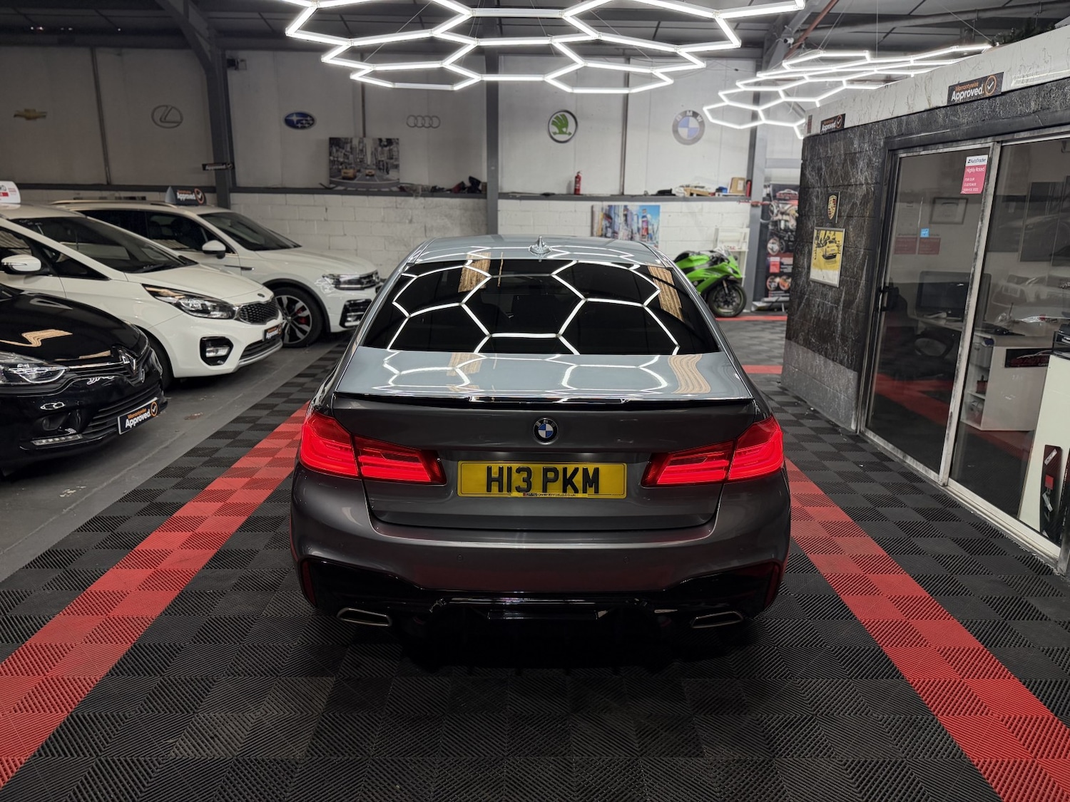 Used BMW 5 Series 2017 for sale - 77189405: Photo 22