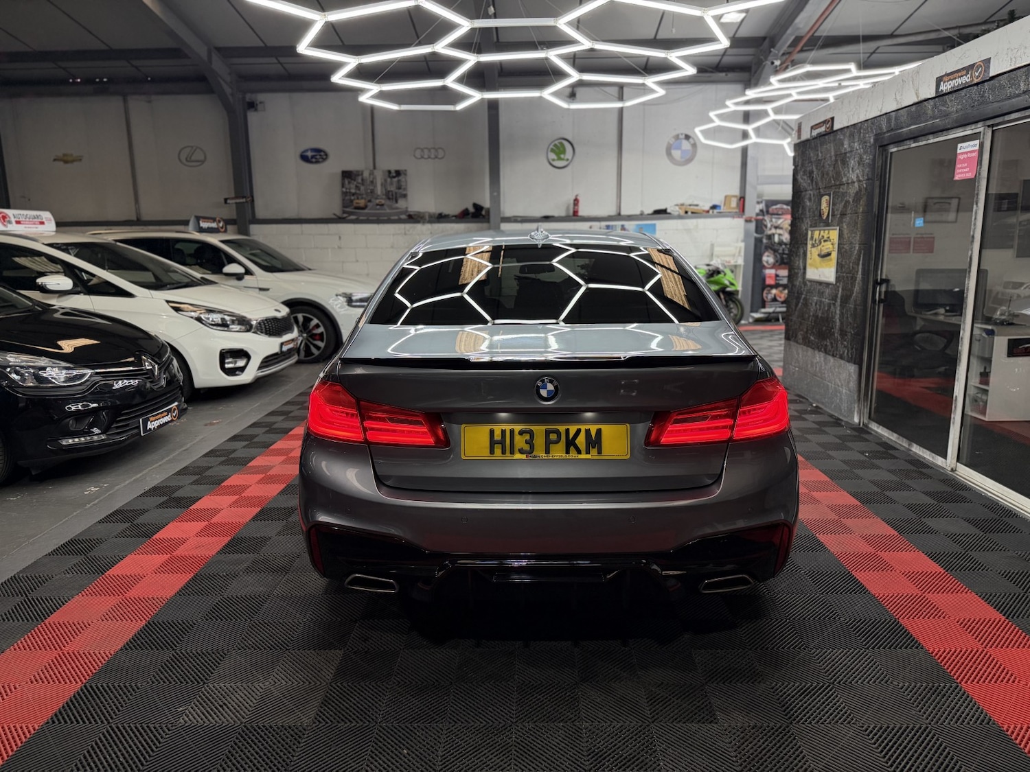 Used BMW 5 Series 2017 for sale - 77189405: Photo 23