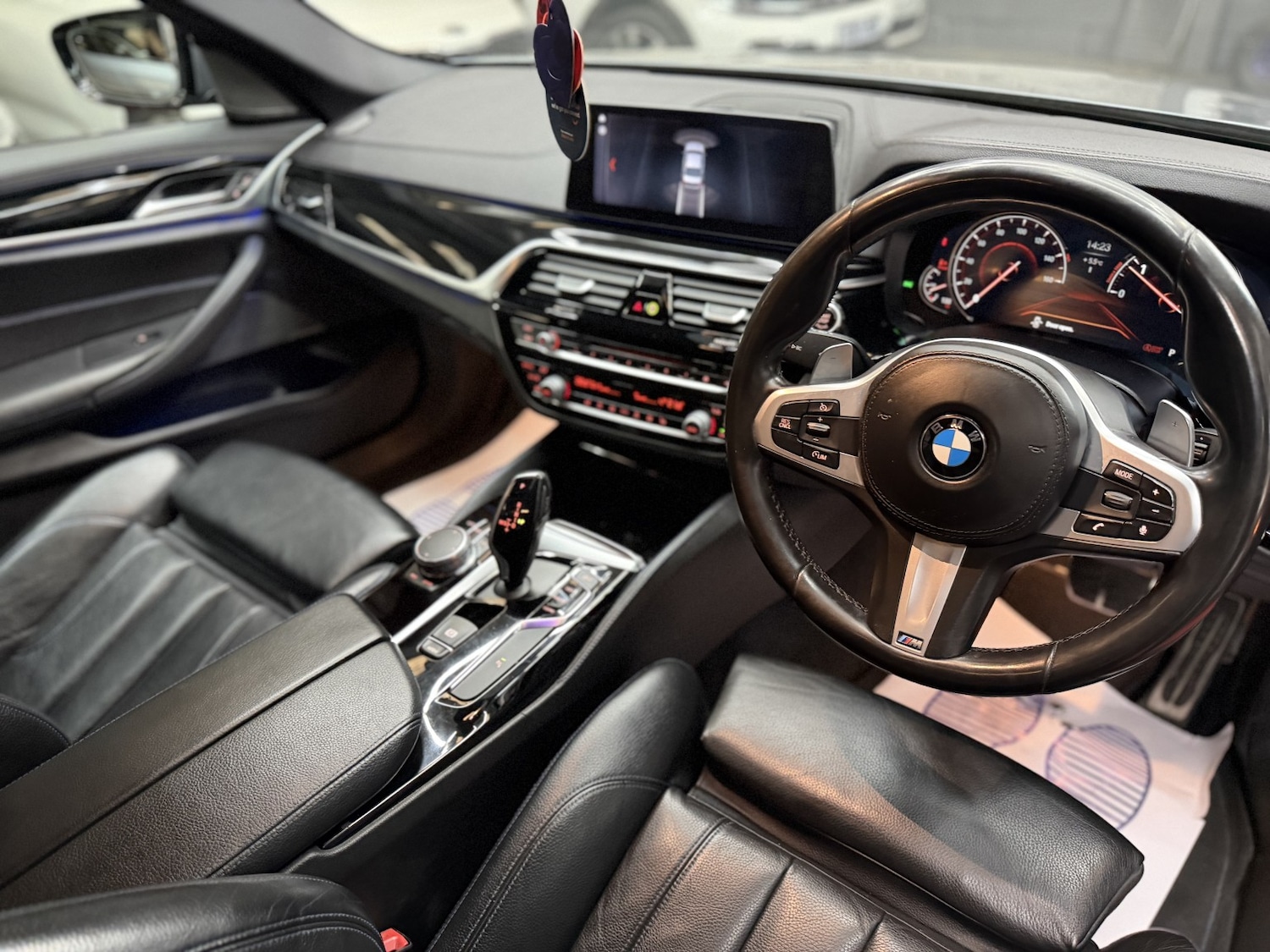 Used BMW 5 Series 2017 for sale - 77189405: Photo 3