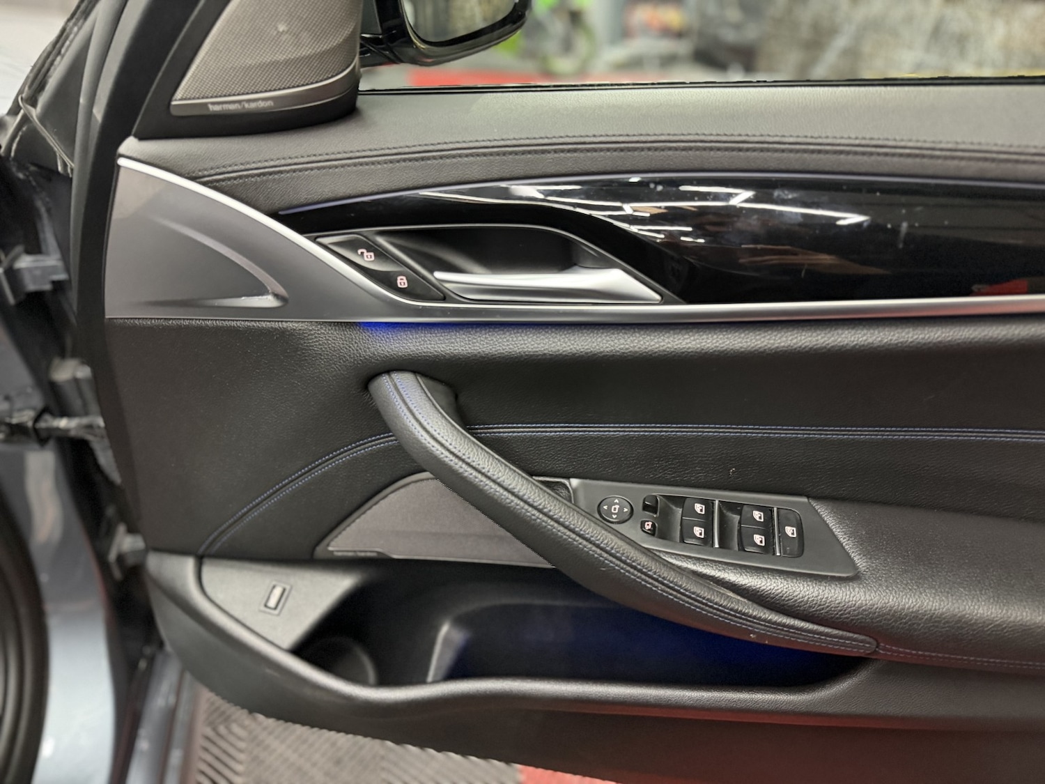 Used BMW 5 Series 2017 for sale - 77189405: Photo 38