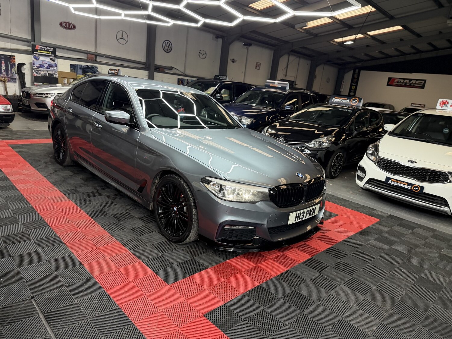 Used BMW 5 Series 2017 for sale - 77189405: Photo 5