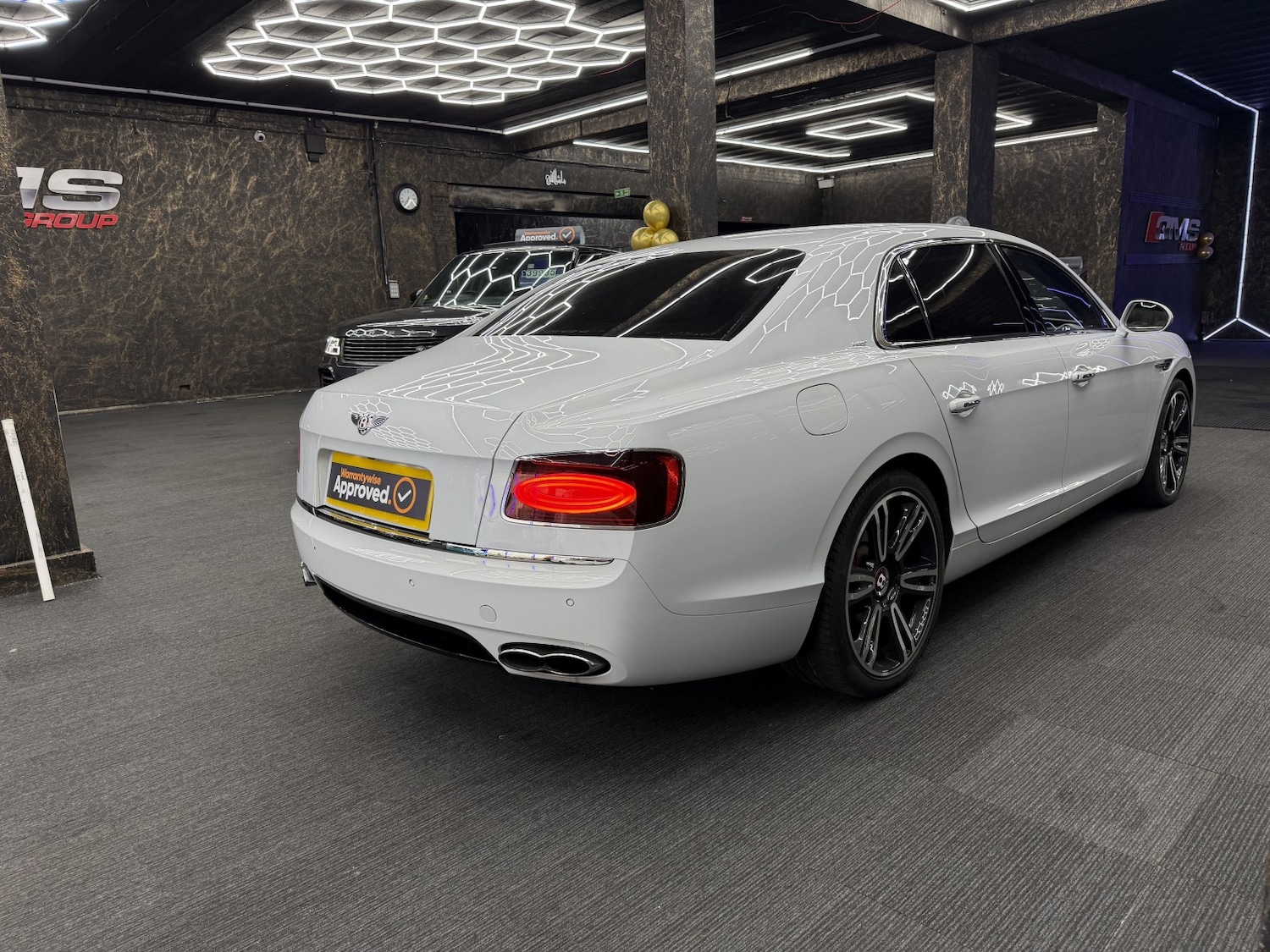 Used Bentley Flying Spur 2016 for sale - 76769343: Photo 24