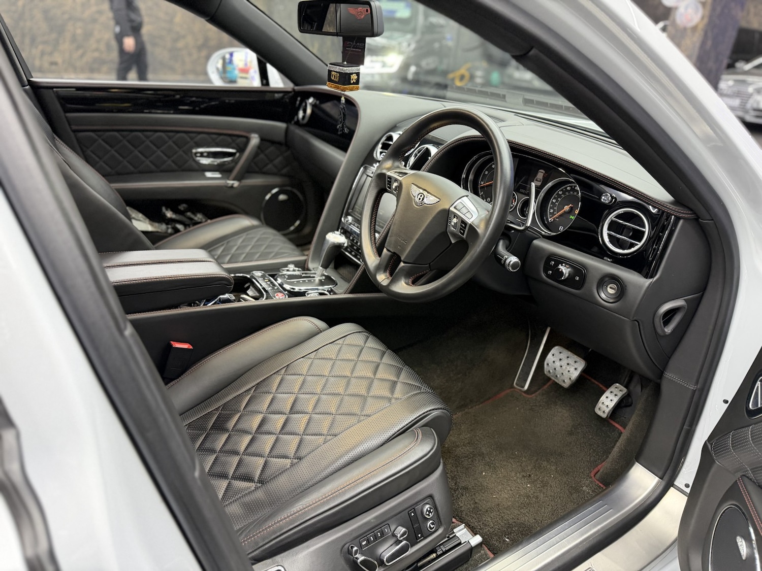 Used Bentley Flying Spur 2016 for sale - 76769343: Photo 34