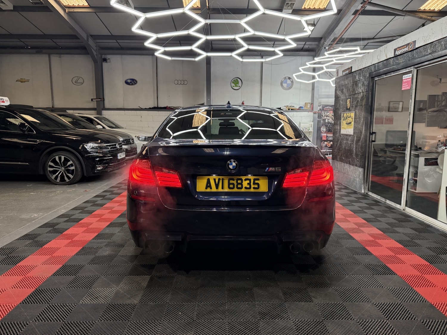 Used BMW M5 2011 for sale - 76444416: Photo 12