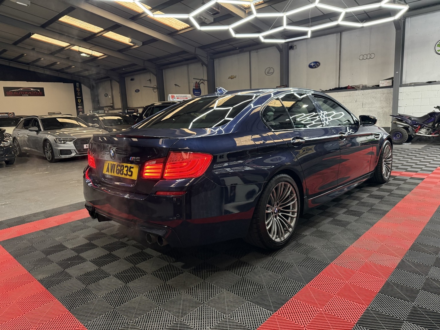 Used BMW M5 2011 for sale - 76444416: Photo 14