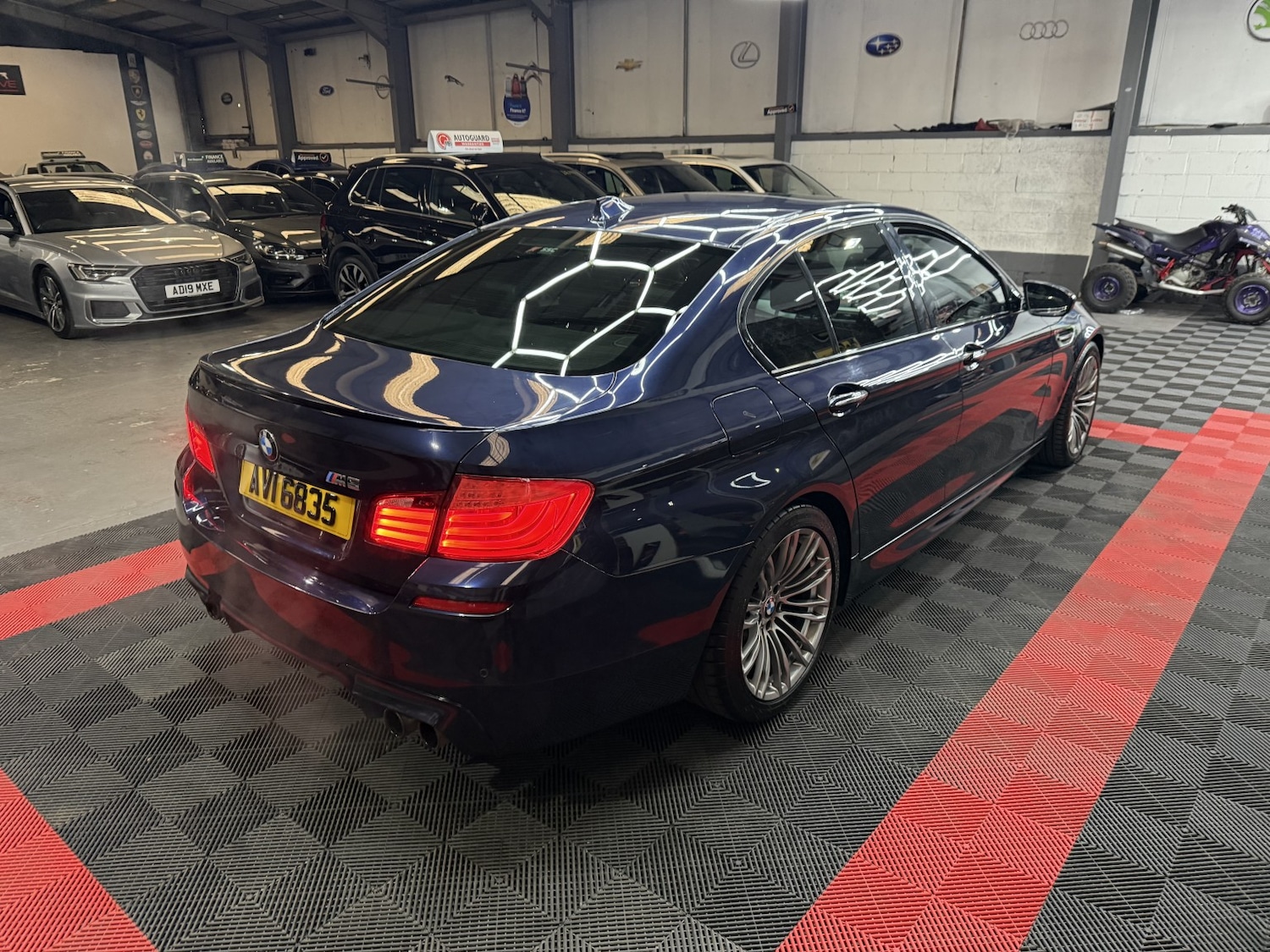 Used BMW M5 2011 for sale - 76444416: Photo 16