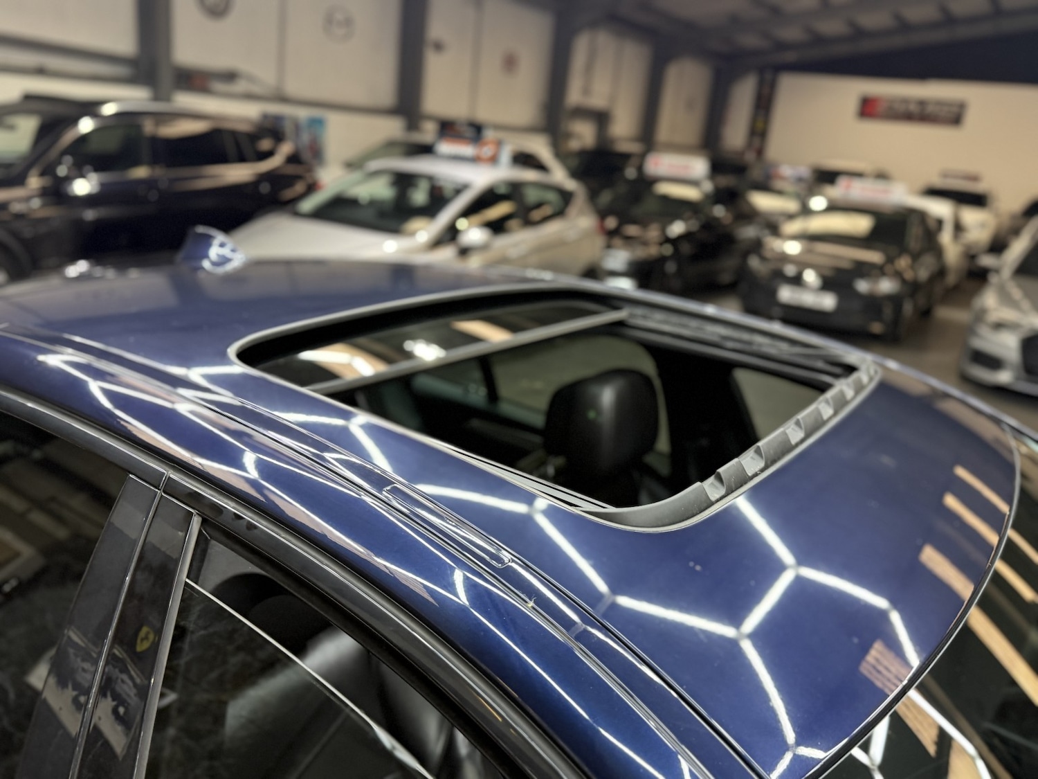 Used BMW M5 2011 for sale - 76444416: Photo 36