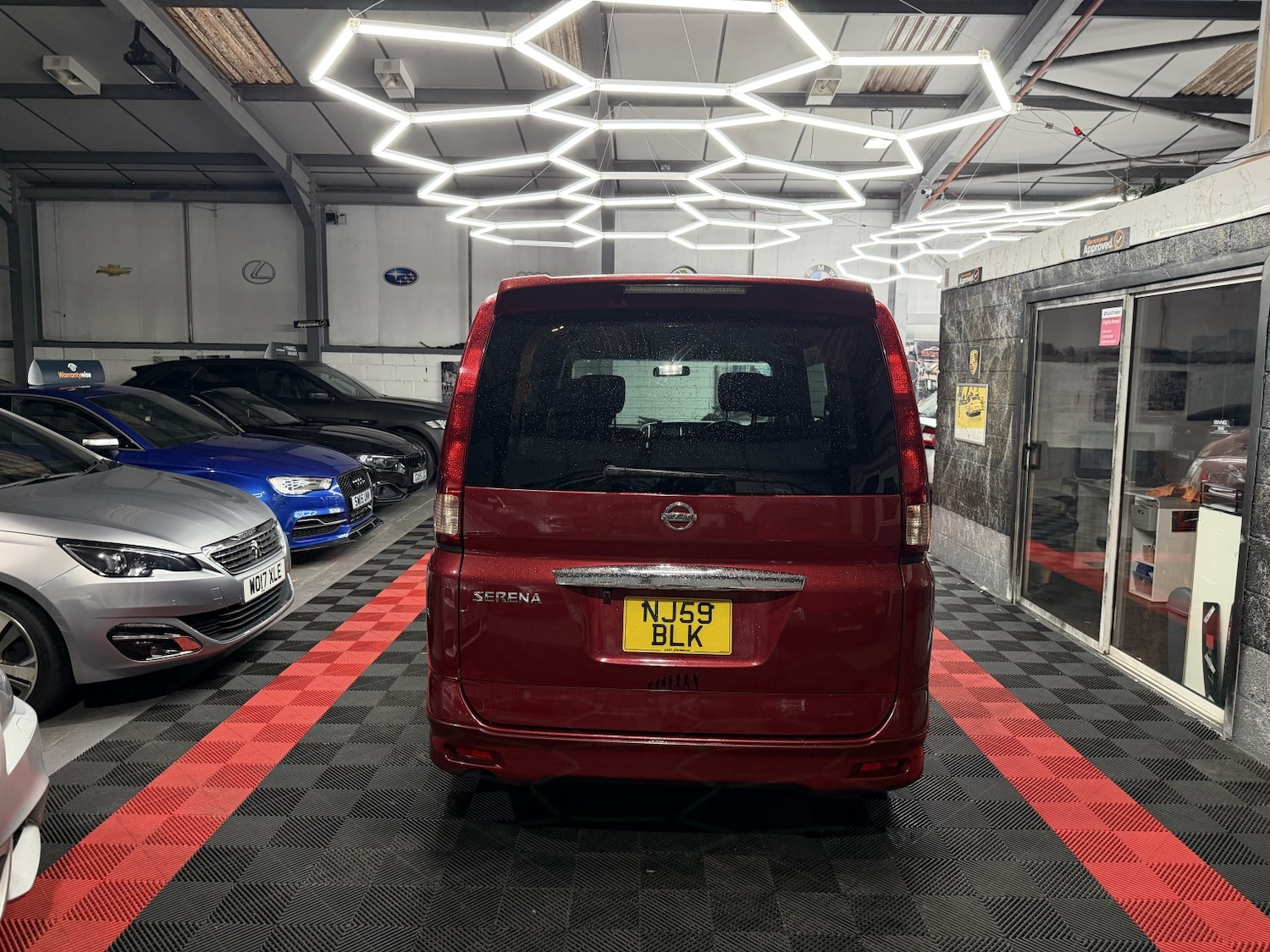 Used Nissan Serena 2021 for sale - 77282731: Photo 13