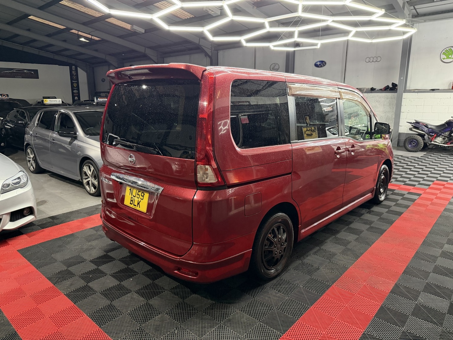 Used Nissan Serena 2021 for sale - 77282731: Photo 15