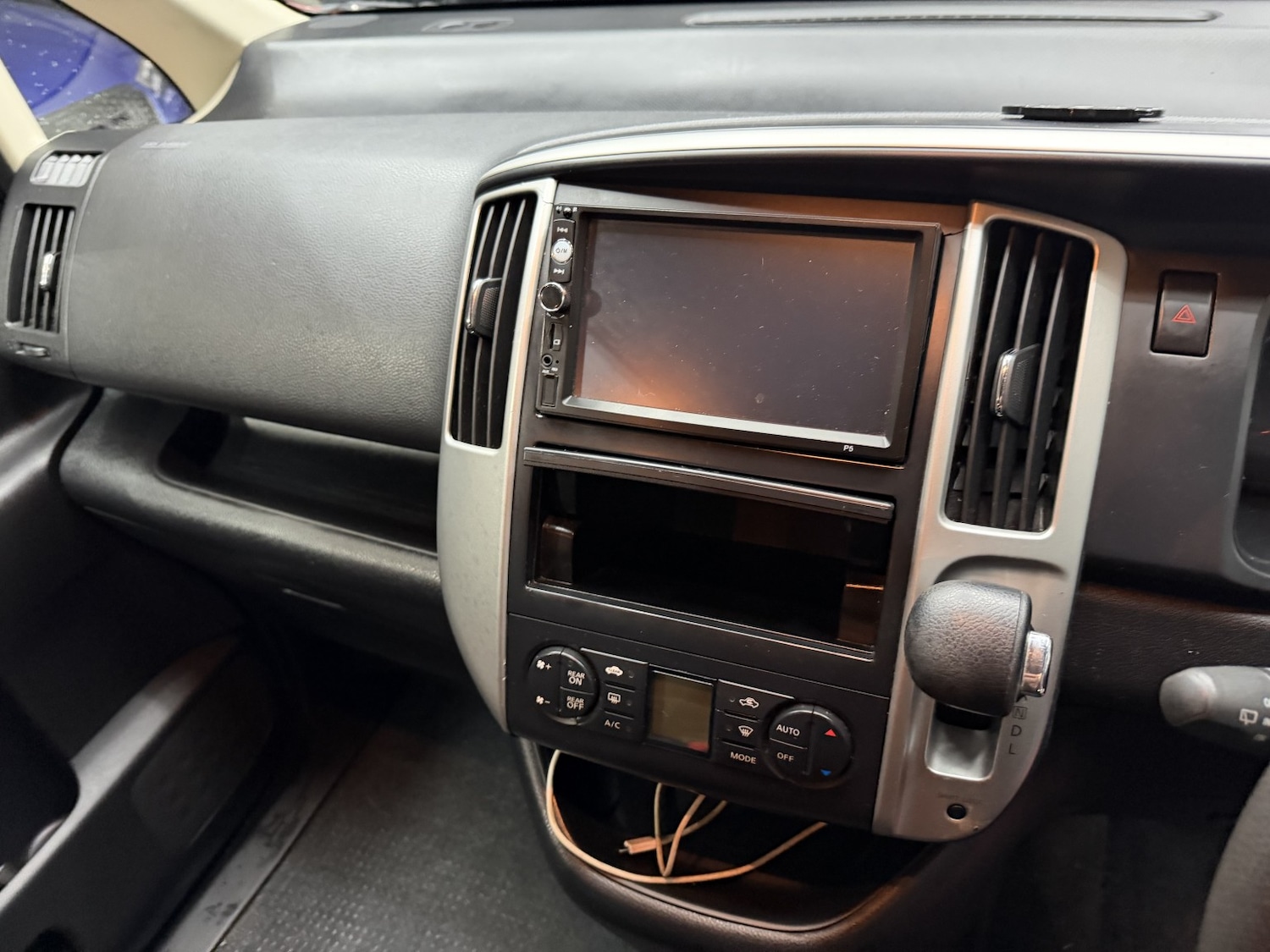 Used Nissan Serena 2021 for sale - 77282731: Photo 22