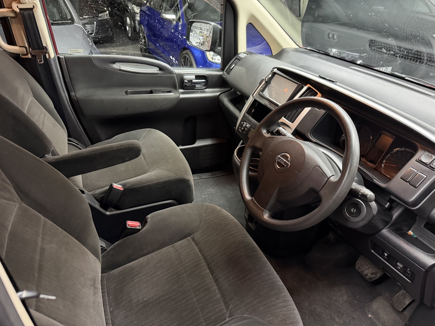 Used Nissan Serena 2021 for sale - 77282731: Photo 23