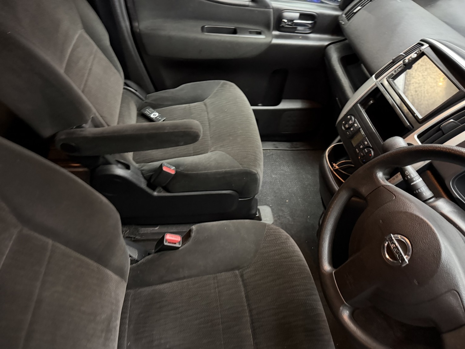 Used Nissan Serena 2021 for sale - 77282731: Photo 25