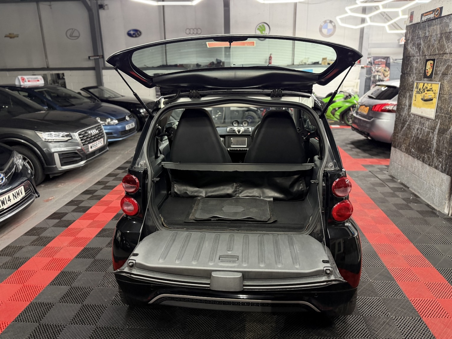 Used smart fortwo 2013 for sale - 77398366: Photo 14