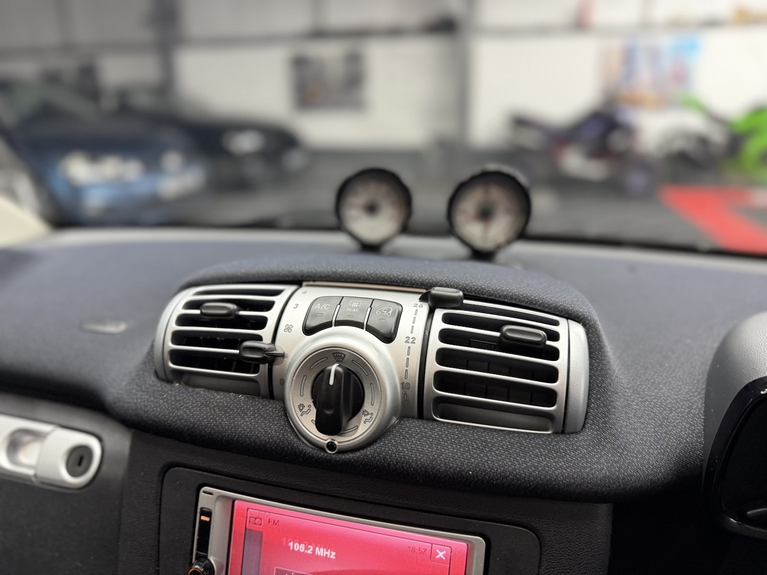 Used smart fortwo 2013 for sale - 77398366: Photo 24