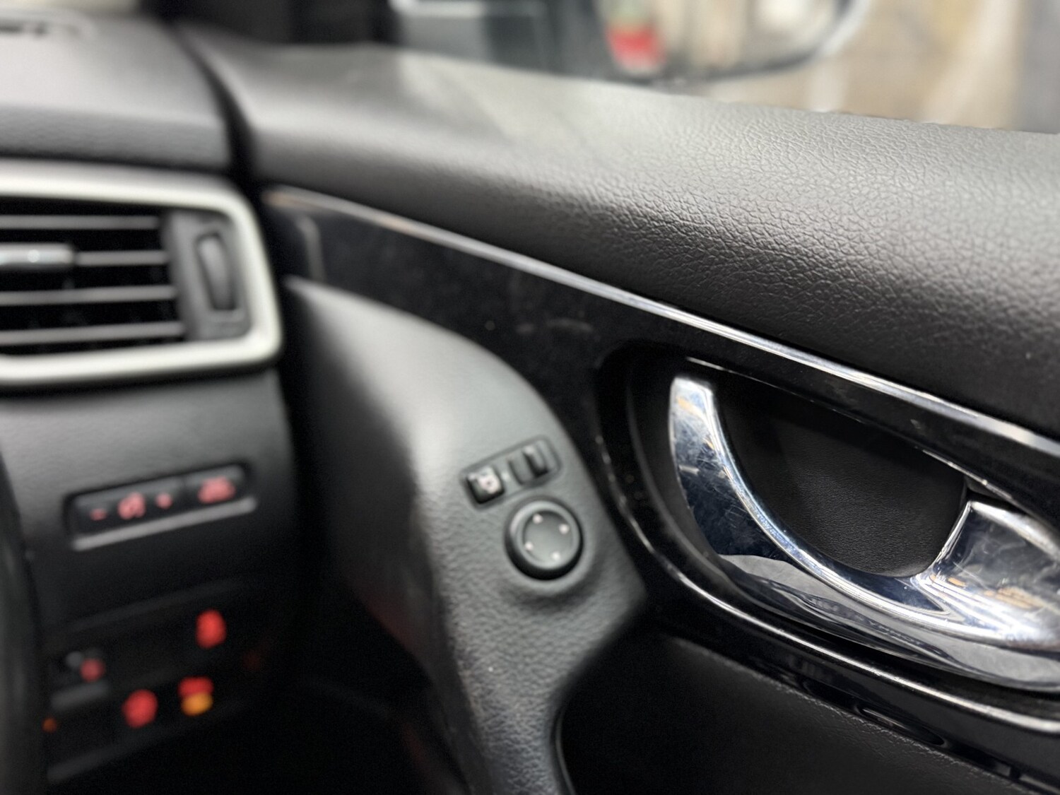 Used Nissan Qashqai 2015 for sale - 77189285: Photo 25