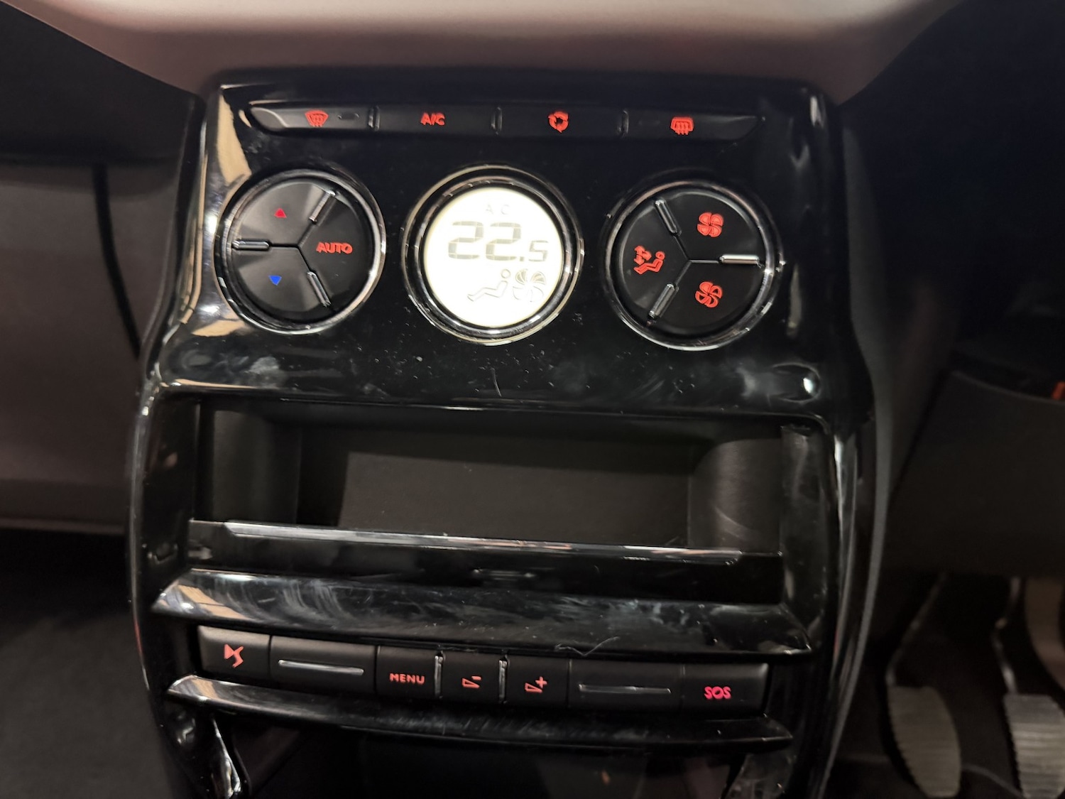 Used DS Automobiles DS 3 2016 for sale - 77781599: Photo 40