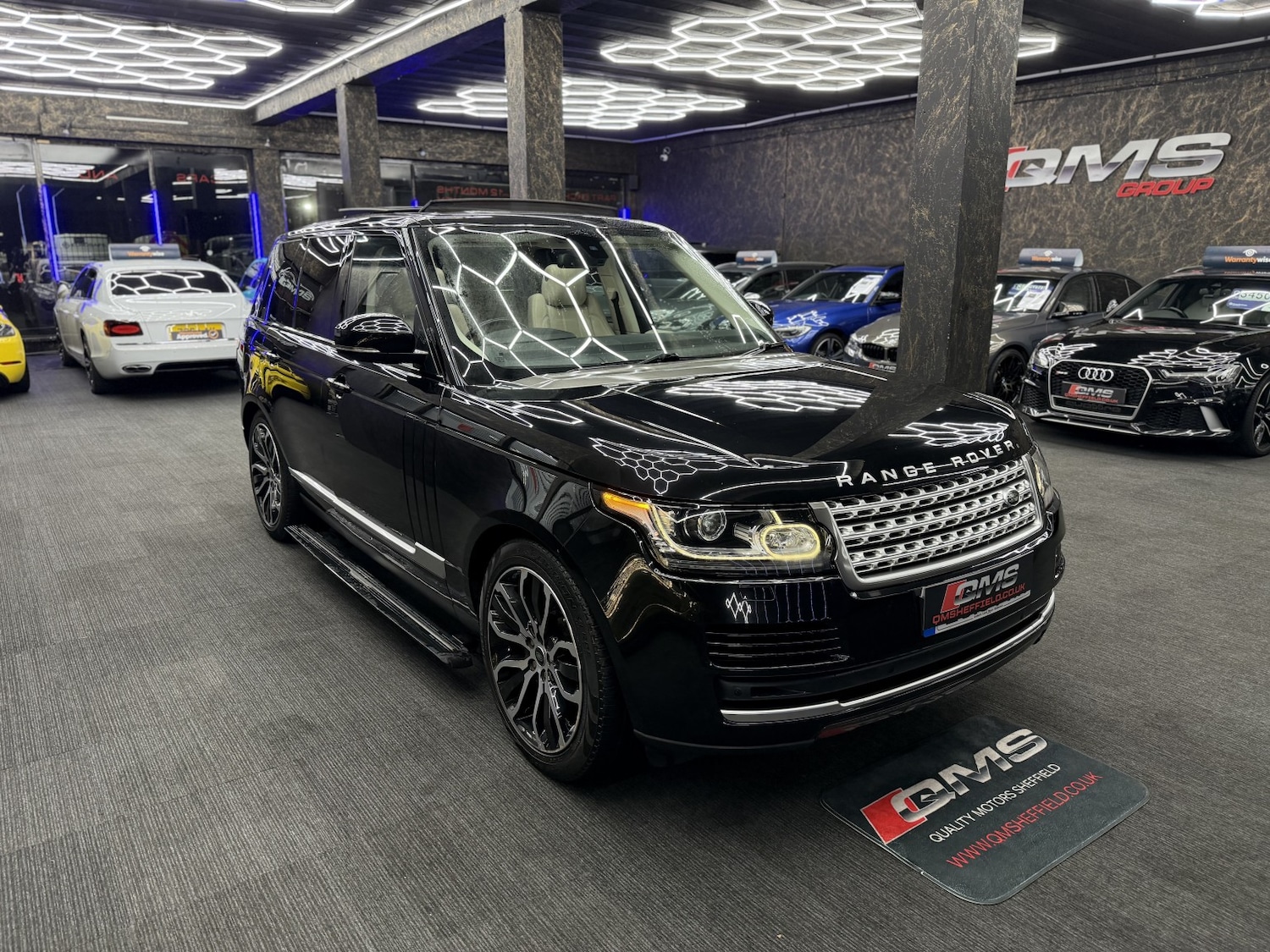 Used Land Rover Range Rover 2015 for sale - 77536032: Photo 10