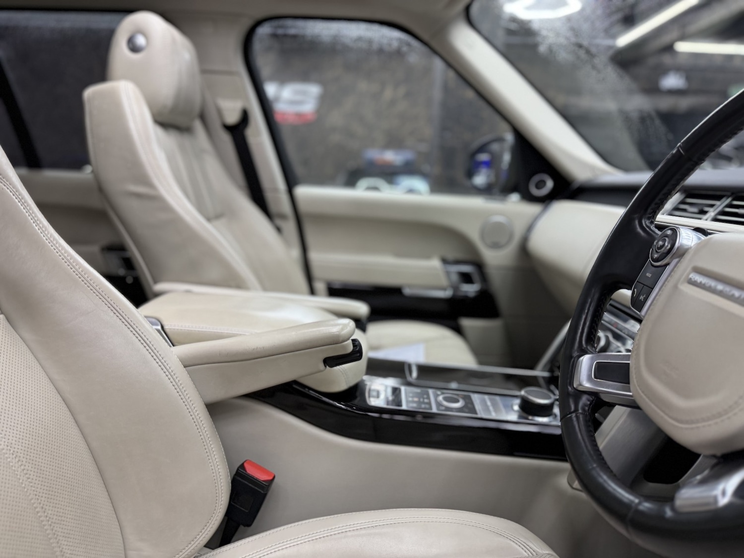 Used Land Rover Range Rover 2015 for sale - 77536032: Photo 44