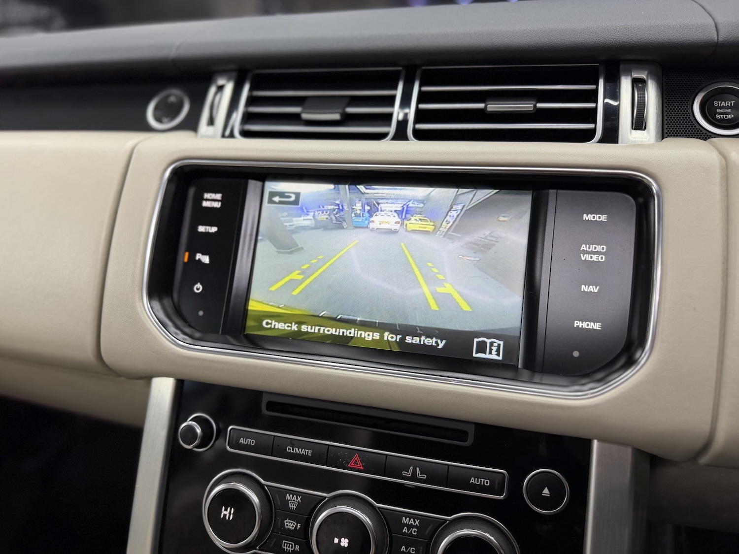 Used Land Rover Range Rover 2015 for sale - 77536032: Photo 52