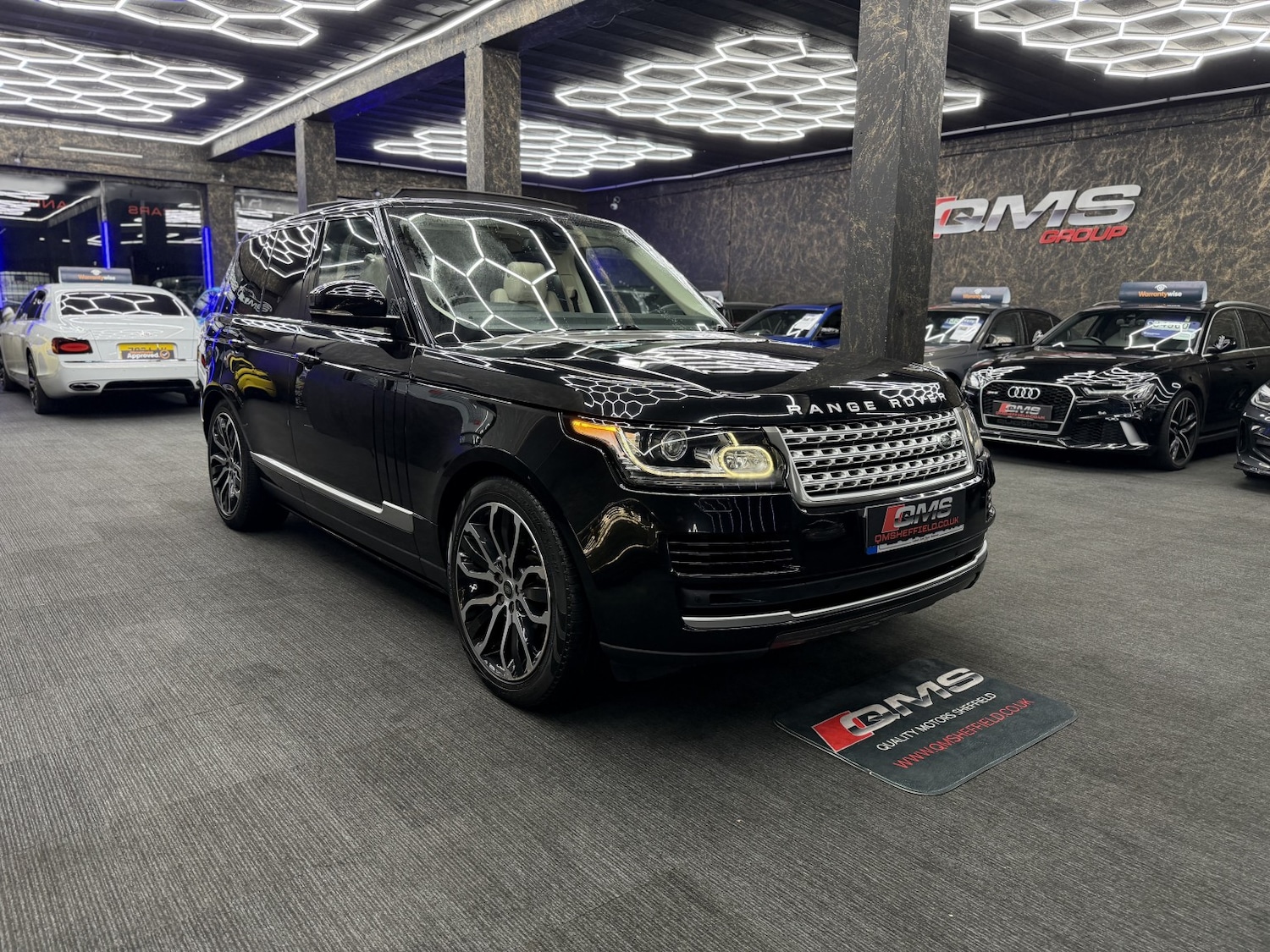 Used Land Rover Range Rover 2015 for sale - 77536032: Photo 8