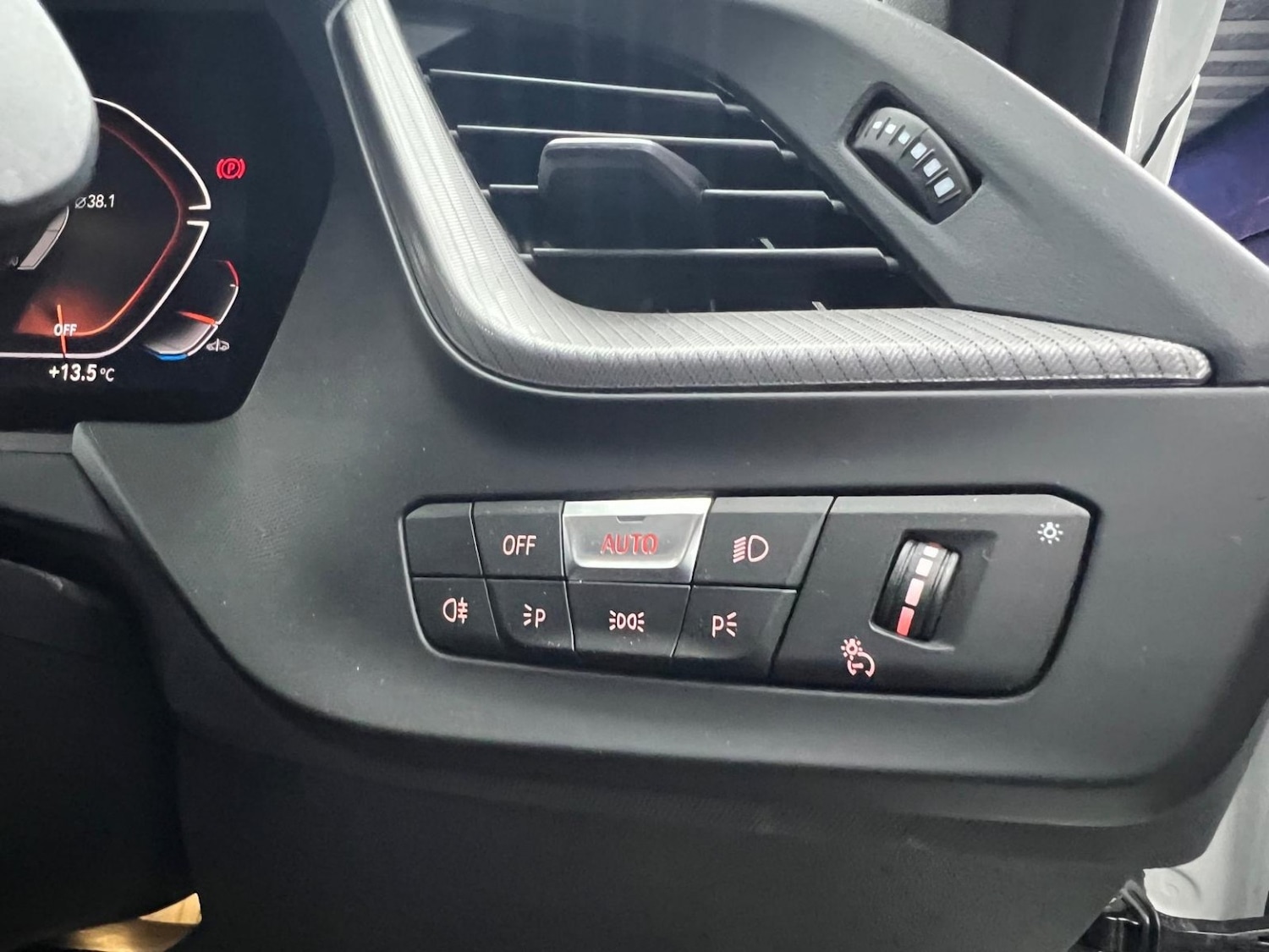 Used BMW 1 Series 2024 for sale - 76571089: Photo 29