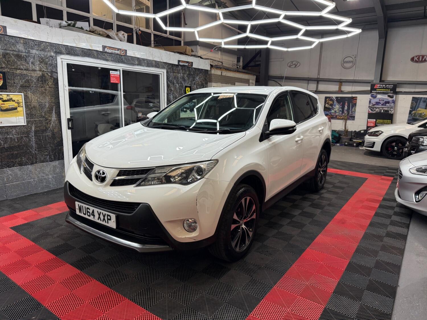 Used Toyota RAV4 2014 for sale - 77264390: Photo 16