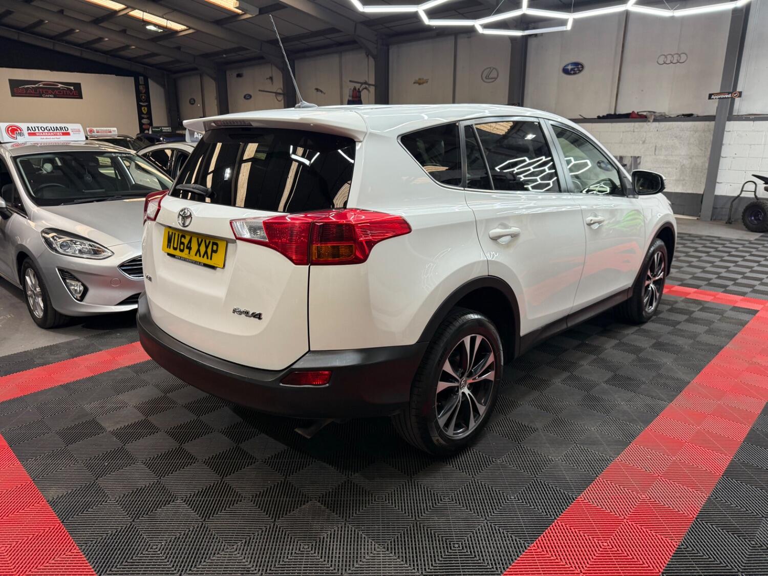 Used Toyota RAV4 2014 for sale - 77264390: Photo 17