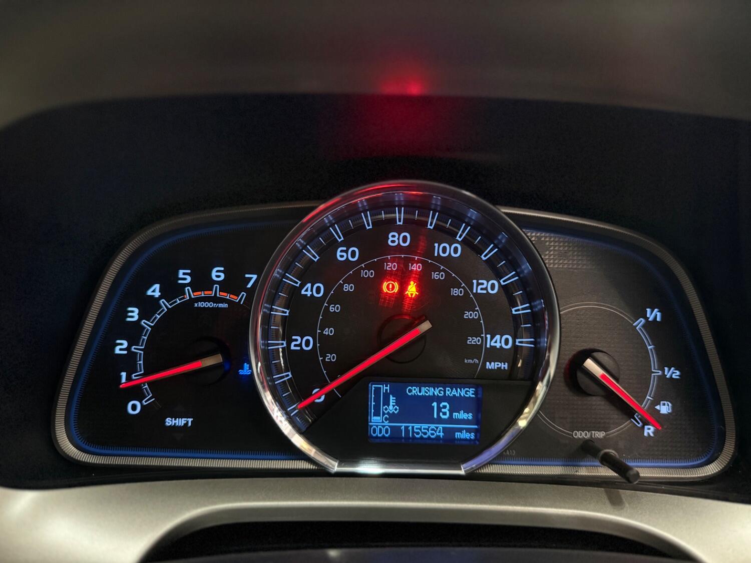 Used Toyota RAV4 2014 for sale - 77264390: Photo 28