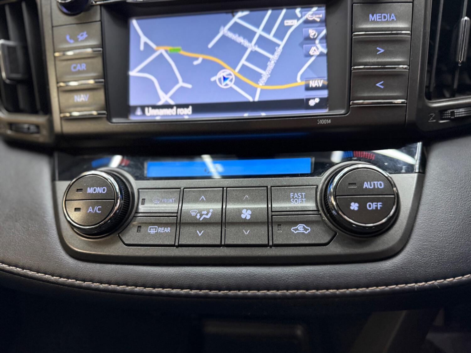 Used Toyota RAV4 2014 for sale - 77264390: Photo 31