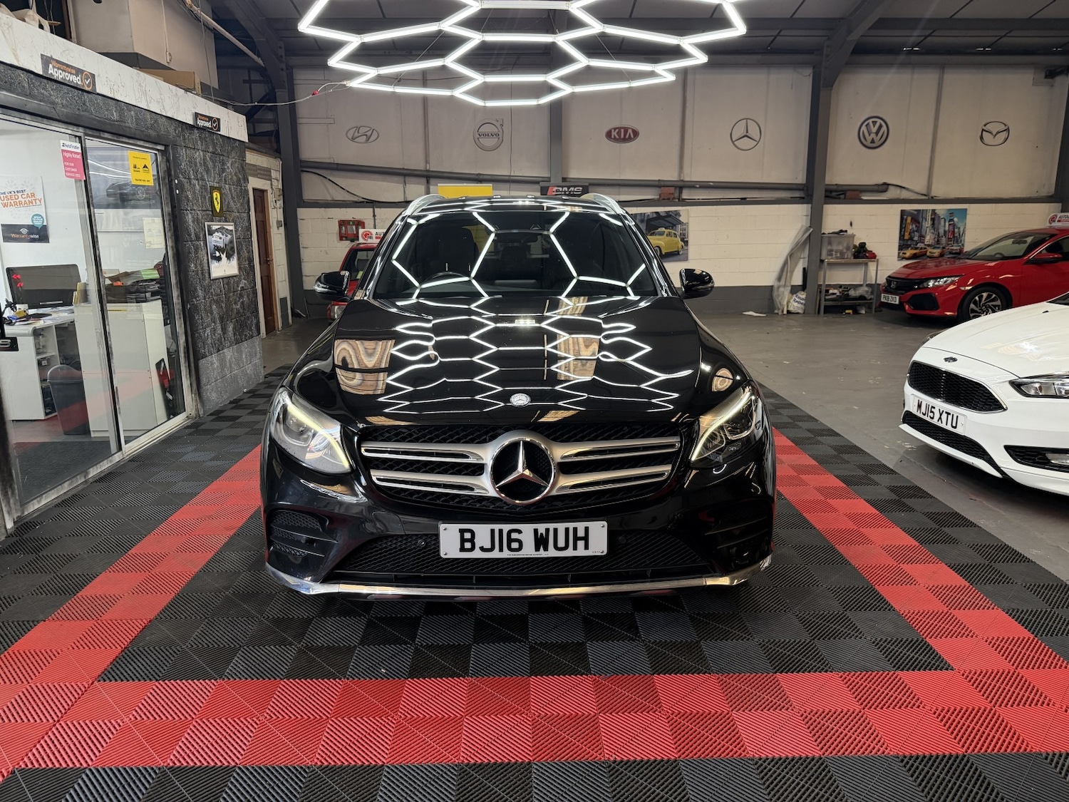 Used Mercedes-Benz GLC 2016 for sale - 77759029: Photo 11