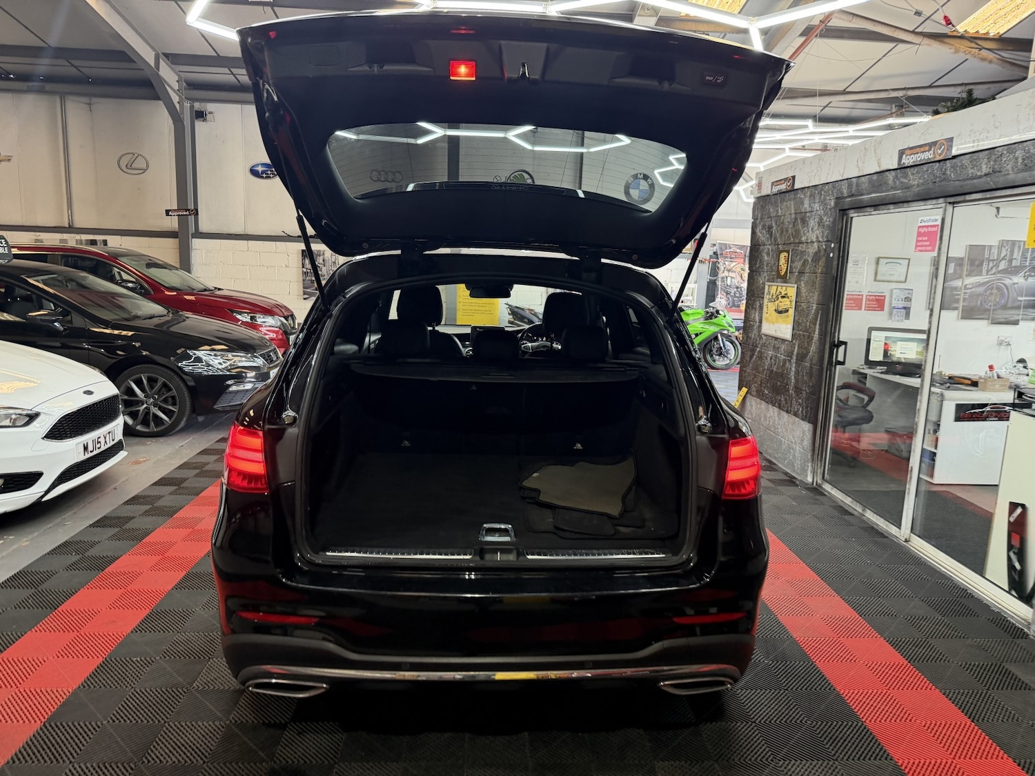 Used Mercedes-Benz GLC 2016 for sale - 77759029: Photo 15