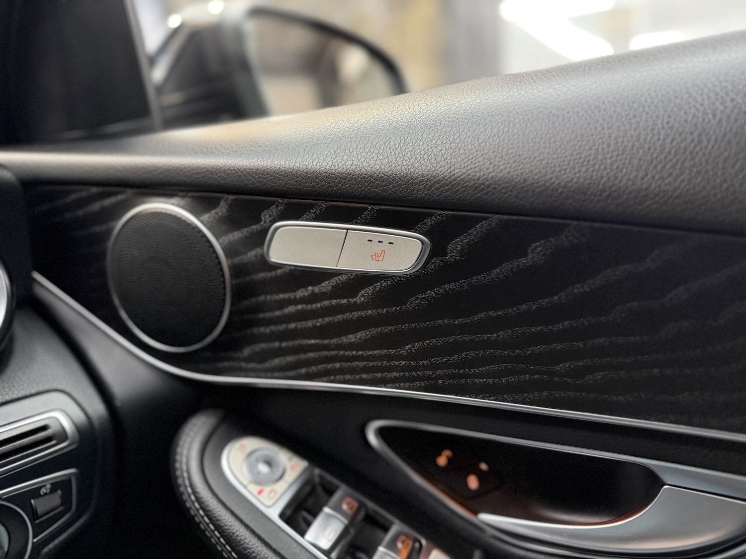 Used Mercedes-Benz GLC 2016 for sale - 77759029: Photo 37