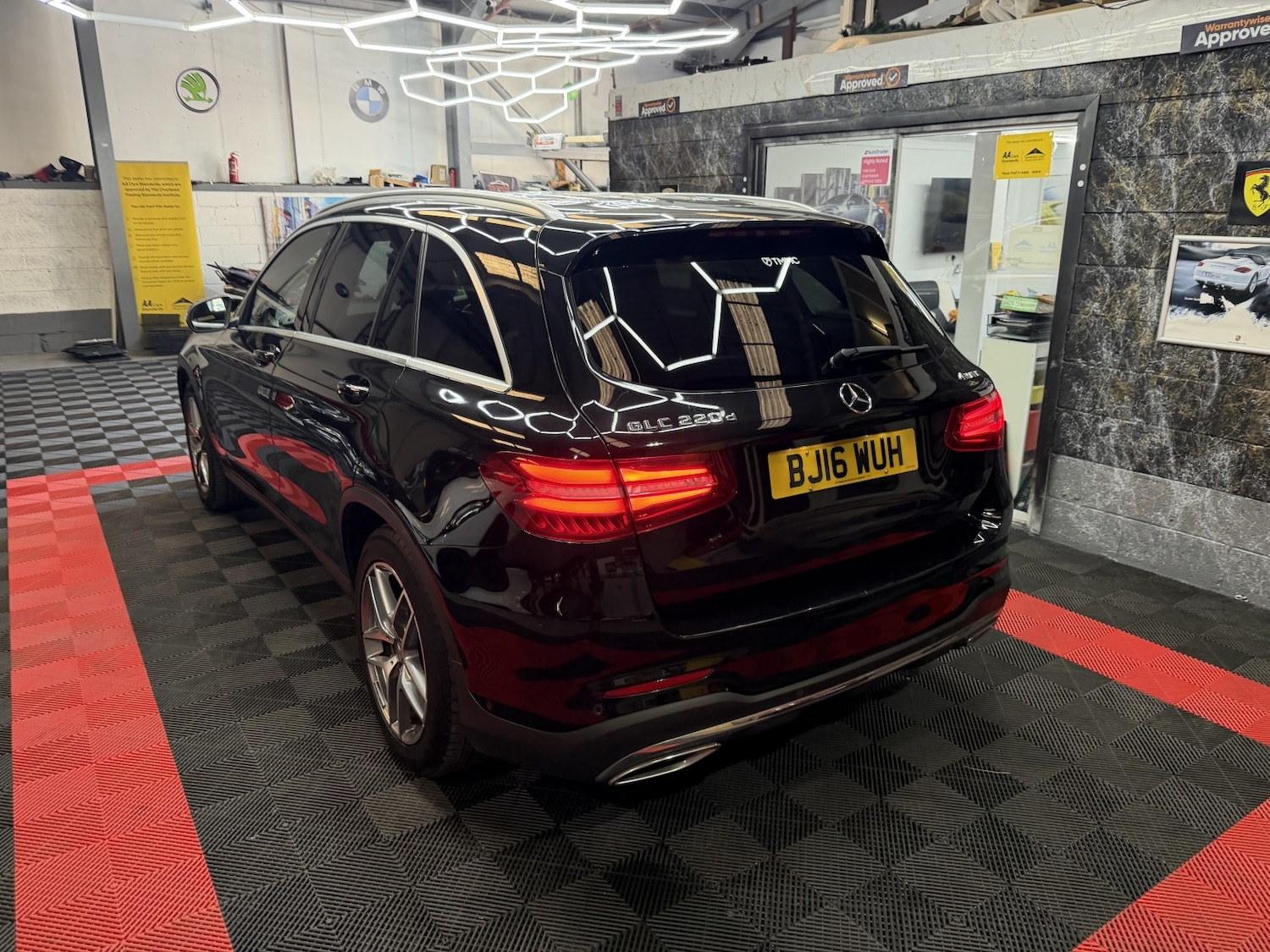 Used Mercedes-Benz GLC 2016 for sale - 77759029: Photo 7