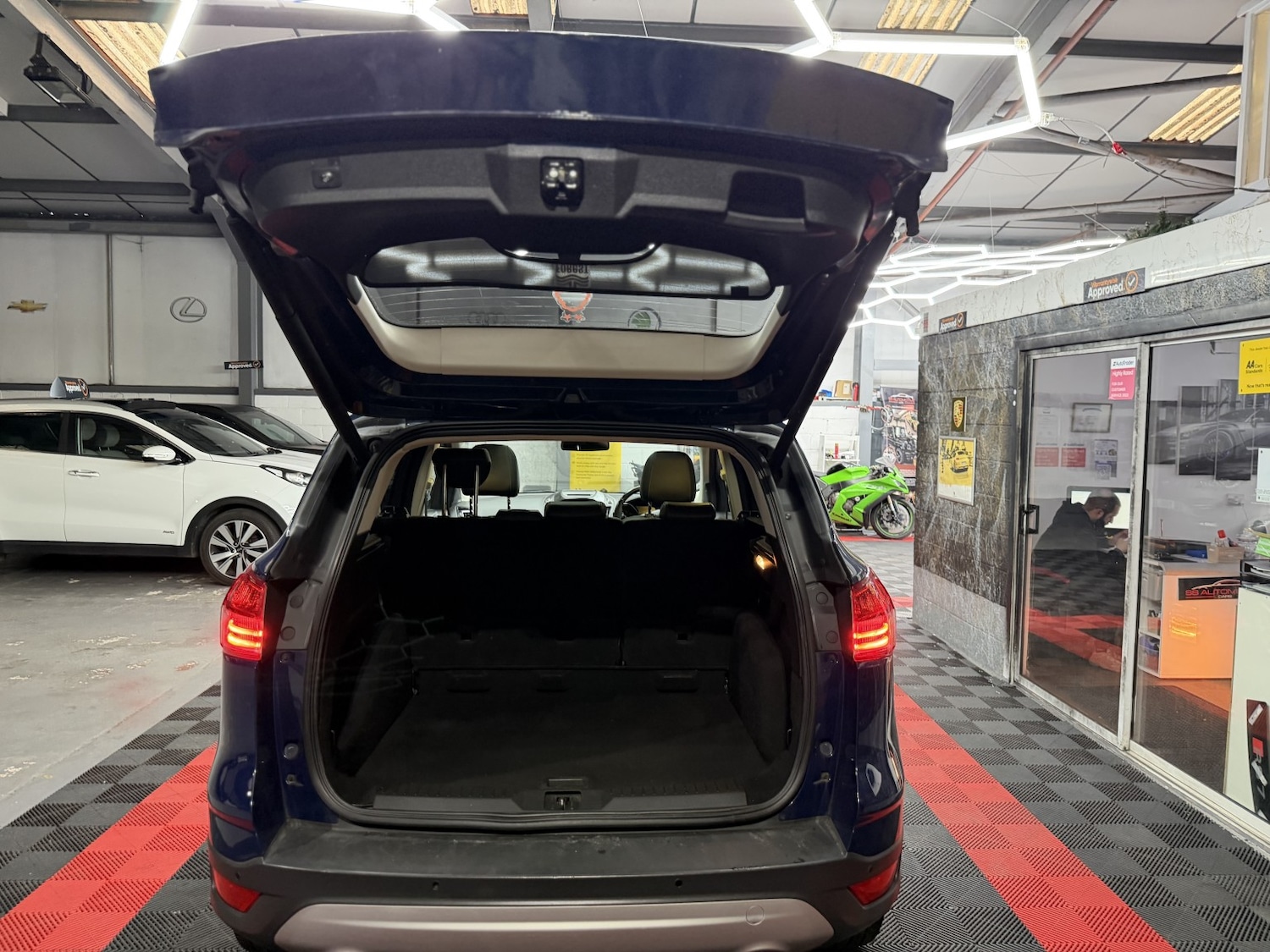 Used Ford Kuga 2016 for sale - 77977141: Photo 21