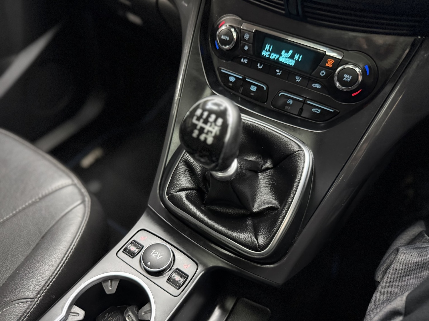 Used Ford Kuga 2016 for sale - 77977141: Photo 36