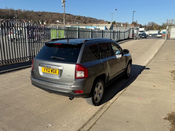 Used Jeep Compass 2012 for sale - 74119189: Photo 19